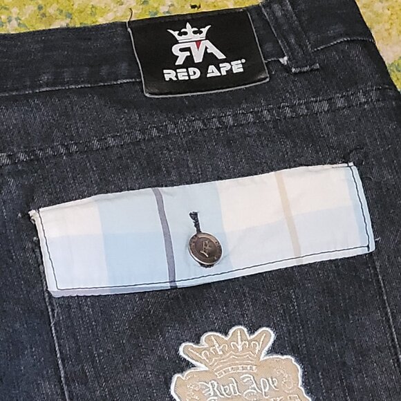 Y2K RETRO RARE RED APE BLUE & WHITE PLAID DETAIL MEN'S DENIM JEAN SHORTS EUC 44 - Picture 7 of 10